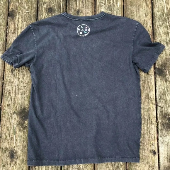 Sz M American Eagle x Maui and Sons T Shirt - Picture 3 of 4